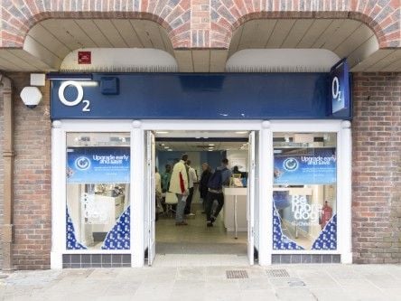 Hutchison Whampoa confirms it is in exclusive talks to buy O2 UK for €13.5bn