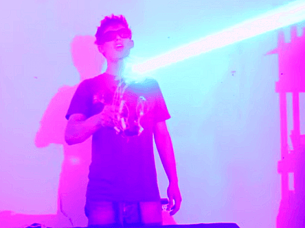 Homemade laser shotgun is now a thing and it looks awesome