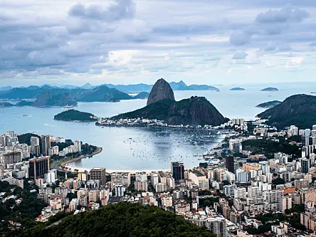 Amazingly beautiful 10K timelapse of Brazil (video)