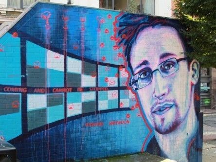 Snowden hits 1m Twitter followers — we can hear you now