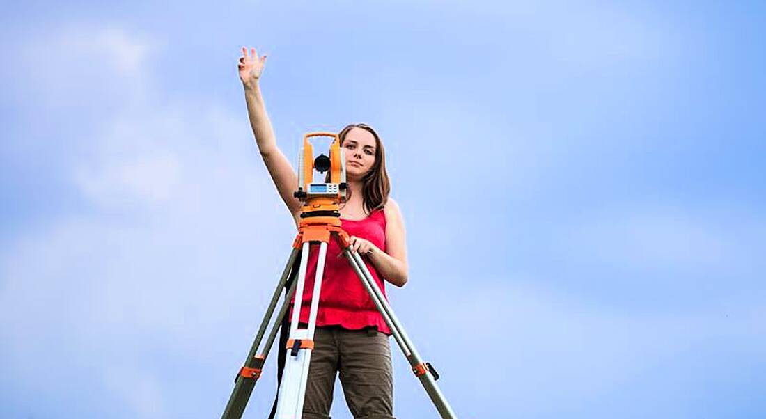 Geoscience: person using theodolite