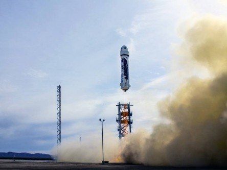 Jeff Bezos’ first tweet celebrates New Shepard rocket landing