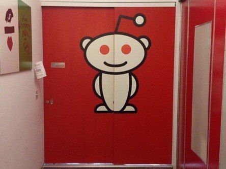 Reddit releases official apps for iOS and Android