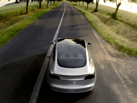 Tesla accelerates to 325,000 deposits for Model 3, equalling $14bn in future sales