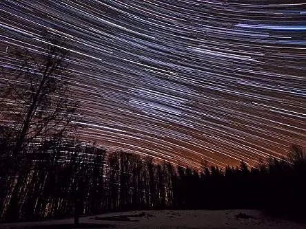 Prepare for glorious meteor shower as Halley’s Comet chunks rain down