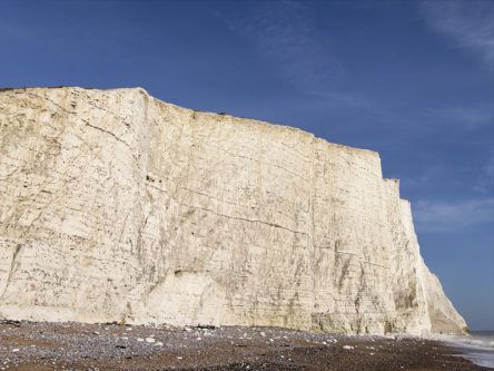 Are algae creating a new White Cliffs of Dover in Antarctica?