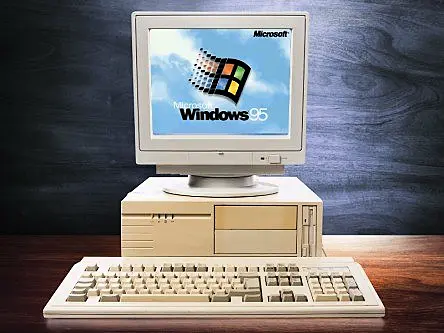 Teens seeing Windows 95 for the first time will make you feel ancient (video)