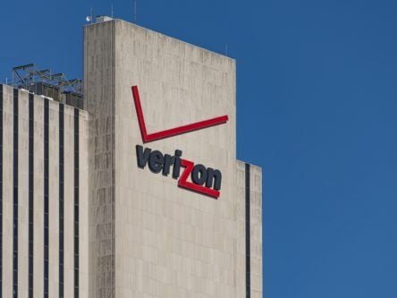 Verizon wants a $1bn discount off Yahoo bid after data breach