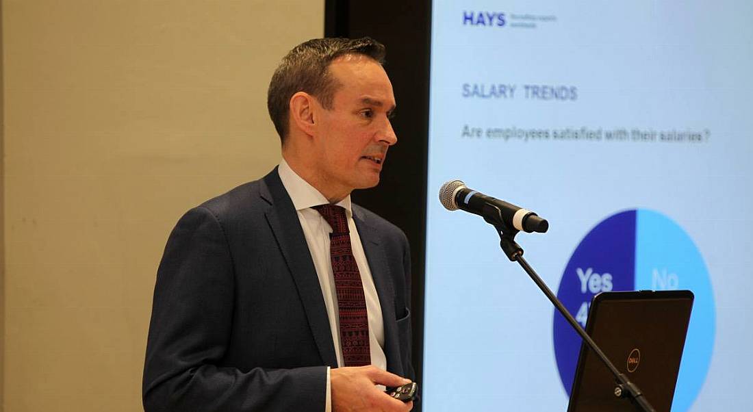 Hays Salary Guide 2017