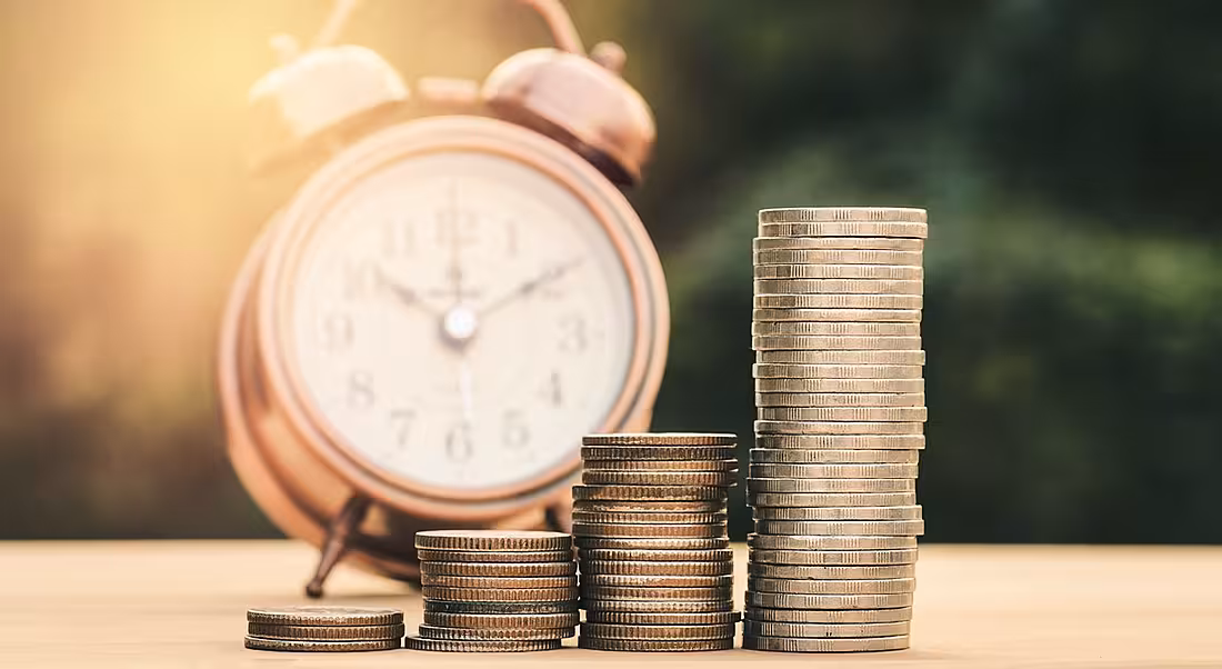 overpaid money clock