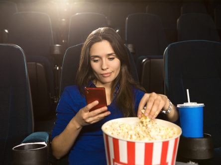 Possible Apple ‘theatre mode’ could help people use phones in cinemas