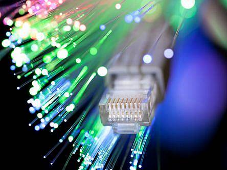 New device could make broadband 100 times faster using ‘twisted’ light