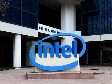 Intel sells most of its smartphone modem business to Apple for $1bn