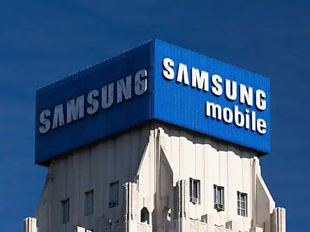 Samsung follows in Apple’s footsteps with dire sales warning