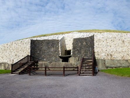 Origin of Newgrange, Stonehenge and other sites pinpointed to one region
