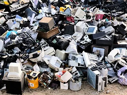 The widening e-waste issue and the environmental impact of Apple’s policies