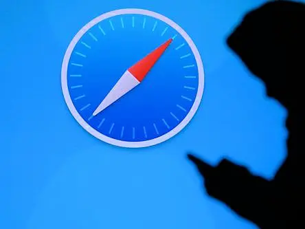 Apple to let EU users delete Safari by end of year