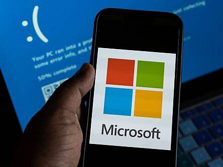 Microsoft probing outage affecting Outlook and Teams