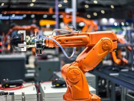 Digital twins: How they can help scale up industrial robotics AI