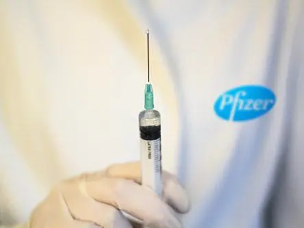 UK approves Pfizer-BioNTech vaccine for roll-out next week