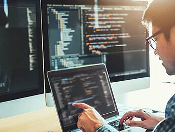 7 top qualities that make a successful software developer
