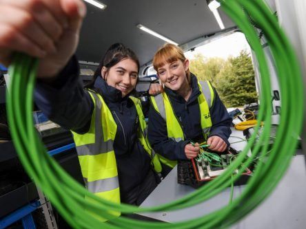 Eir’s gigabit fibre roll-out hits milestone of 900,000 premises