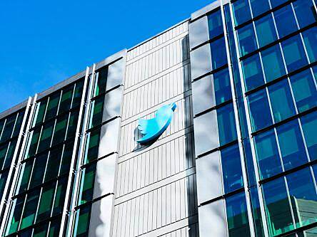 Twitter removes policy banning links to other social media sites
