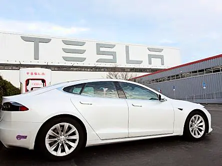 Tesla hits record car sales but fails to meet expectations