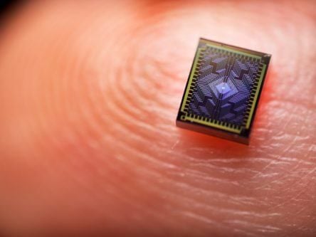 Tunnel Falls: Intel reveals 12-qubit quantum chip for research