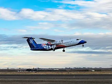 Pioneering hydrogen plane completes maiden flight