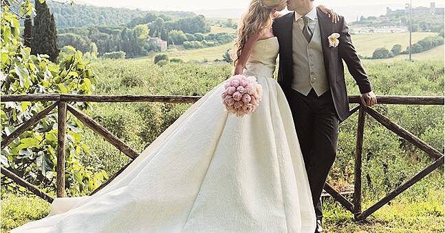 WEDDING ABROAD CHECKLIST SocialAndPersonalWeddings ie wedding-abroad-checklist-socialandpersonalweddings-ie