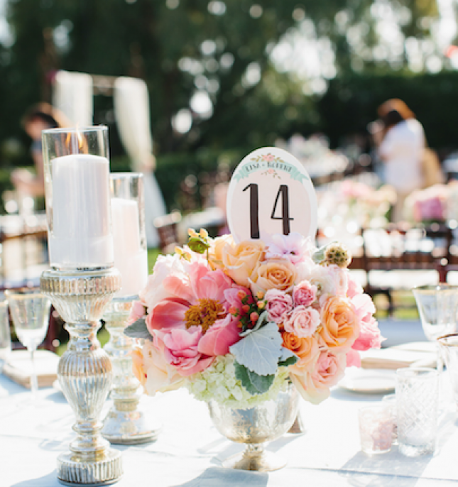 Flower table setting