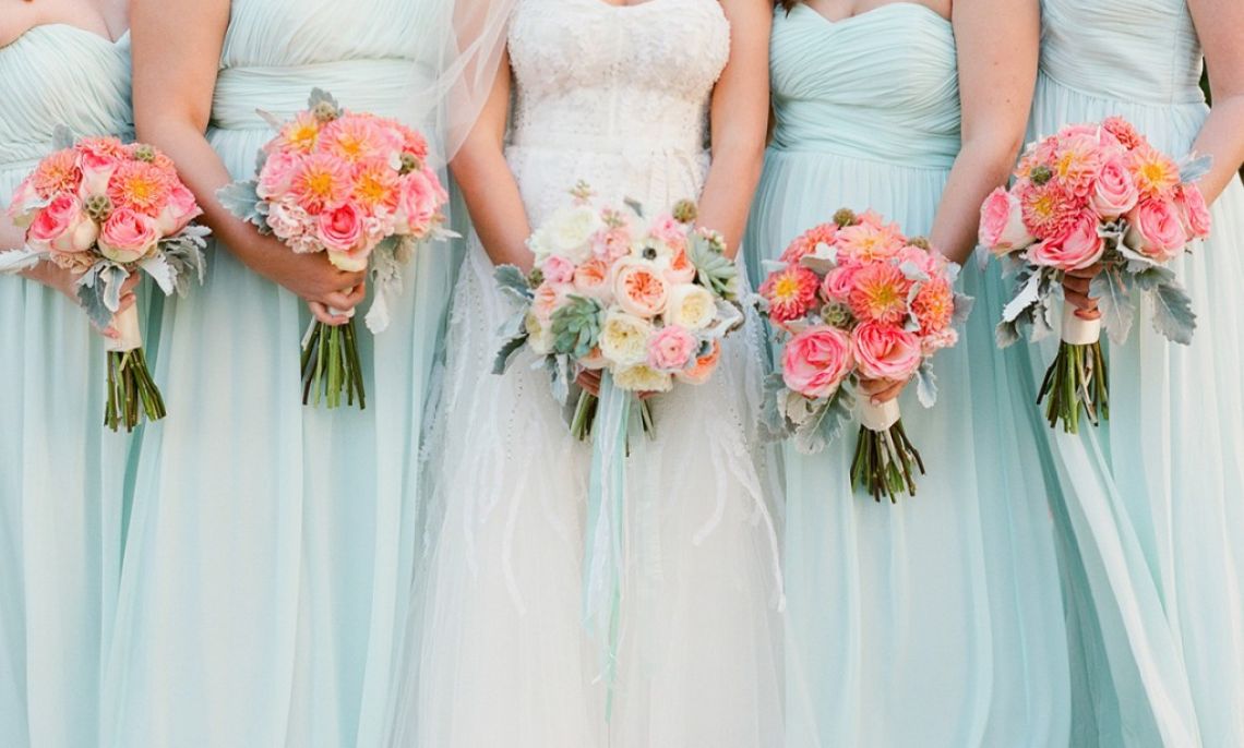 TREND ALERT: BLUE AND PEACH WEDDING | SocialAndPersonalWeddings.ie