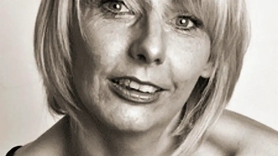 Win for Wayne Lloyds stylist sister in awards Image