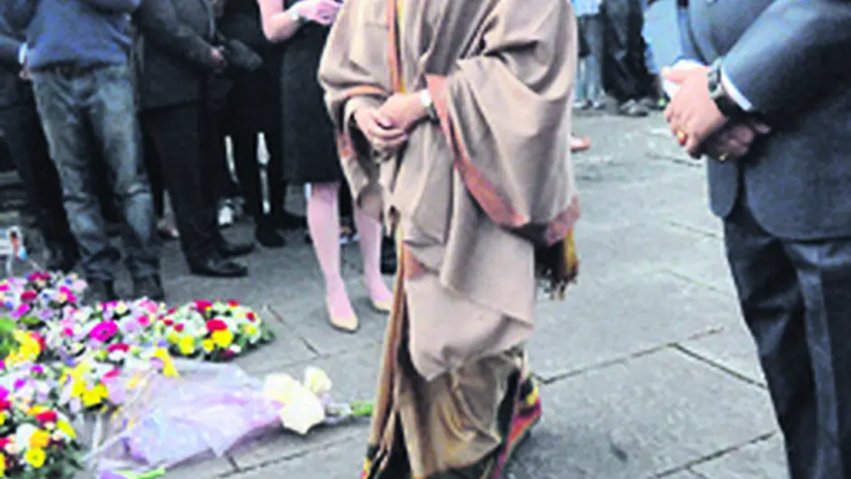 Emotional gathering at Air India memorial Image