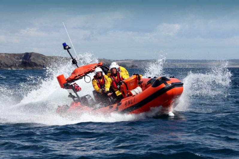 Union Hall RNLI rescue two men after pleasure boat gets int Image