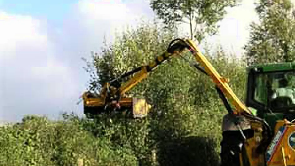 Landowners must cut their own hedges Image