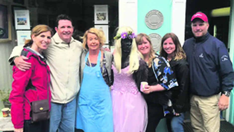 Ernies cousins enjoy finking in Clonakilty Image