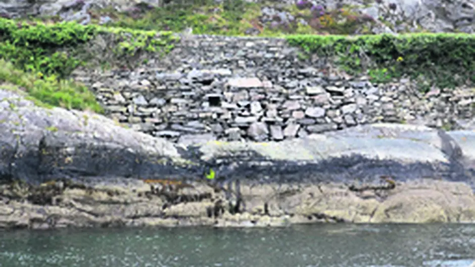 Locals save 1933 seawall in Allihies Image