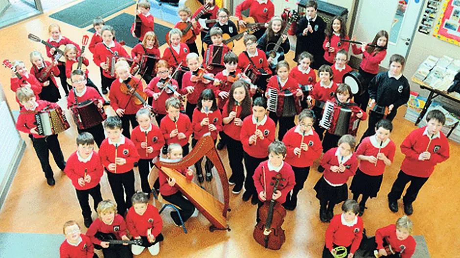 Grant was music to ears of Bantry gaelscoil pupils Image