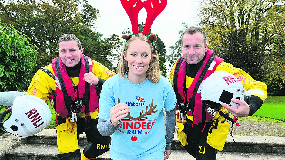 Athlete Derval launches Santa saunters and reindeer runs Image