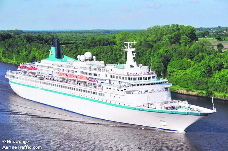 Cruise ships heading for Bantry and Cobh harbour this summer Image