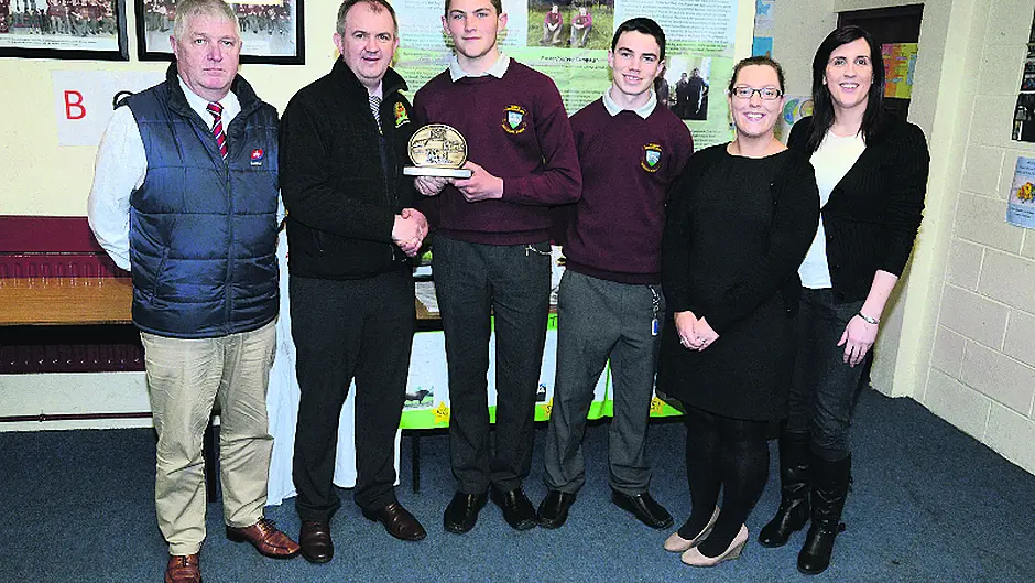 Bandon students calf-rearing finalists Image