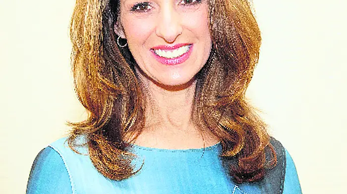 Former CNN anchor Gina toasts Rosscarbery's speaking club Image