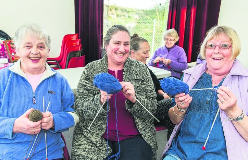 Knitting to help save lives in Durrus Image