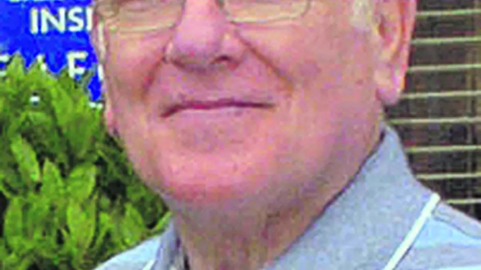 Former Cllr slams state of Skibb roads and graves Image
