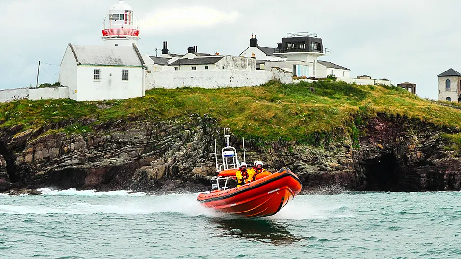 Crosshaven Lifeboat rescues injured sailor who fell overboard Image