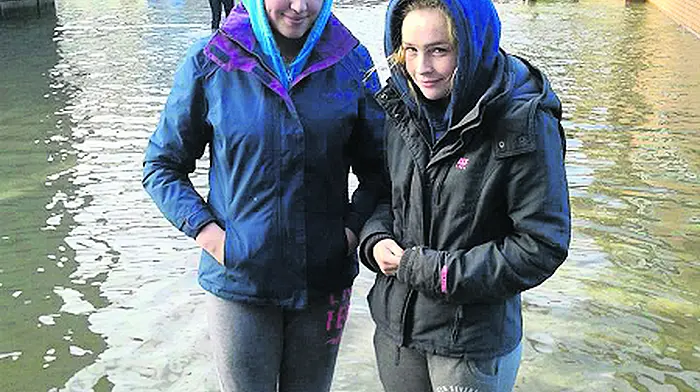 FLOODY HELL Image