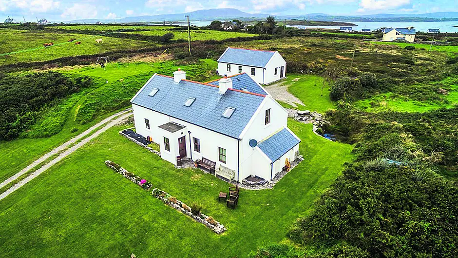 Cosy island oasis is a Heir's breadth away Image