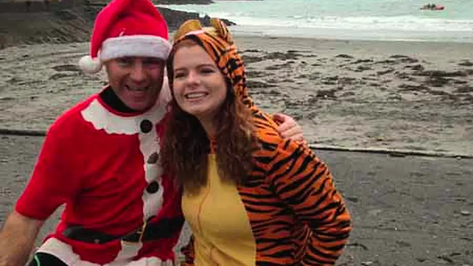 Hundreds take the plunge in West Cork Image